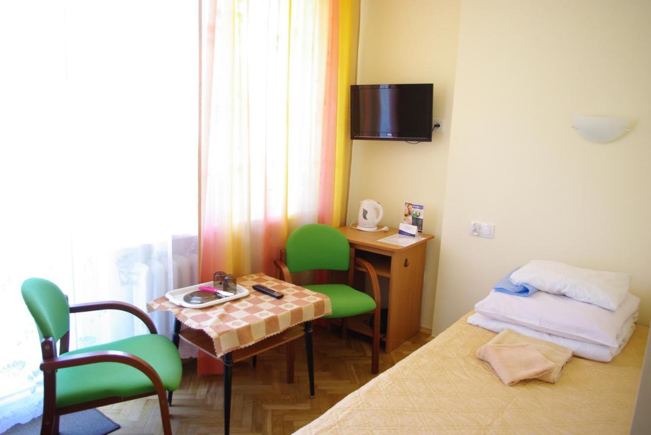 Osrodek Uzdrowiskowy Beskid Hotel Wysowa-Zdroj Bagian luar foto